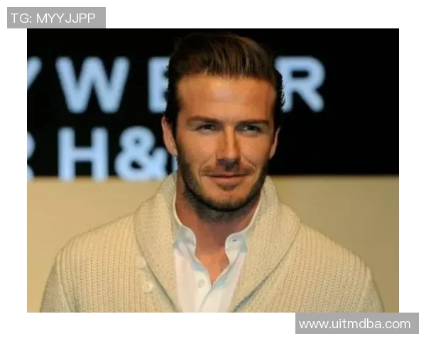 性感足球球星盘点：魅力与实力并存的顶级球员引领时尚潮流