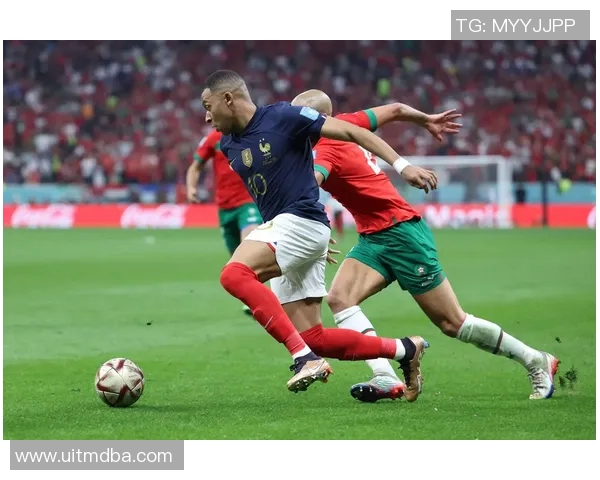 像篮球巨星一样闪耀绿茵的传奇足球球星故事 像篮球巨星一样闪耀绿茵的传奇足球球星故事